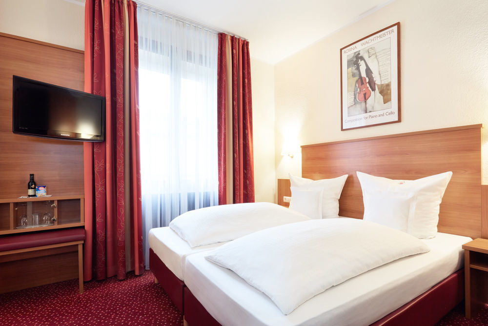 Doria Hotel Düsseldorf Exterior foto